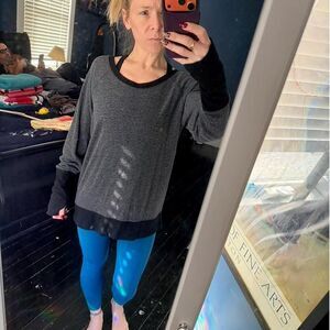 Alo Yoga Alolux Studio Pullover Heather Charcoal XL - Discontinued & Rare